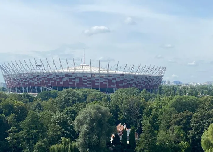 Dedek Park - dworek w pięknym Parku Skaryszewskim obok Stadionu Narodowego