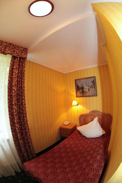 Dedek Park - Dworek W Pięknym Parku Skaryszewskim Obok Stadionu Narodowego Hotel apartamentowy Warszawa